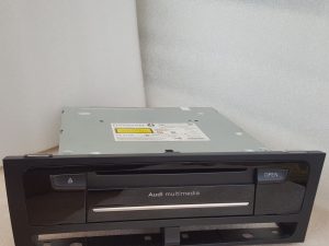 AUDI MULTIMEDIA A4 A5 Q5 MMI3G 8R1035652 2021 MAPS 8R1 035 652